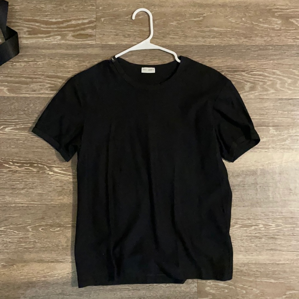 Black shirt